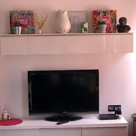 La Casa Colorata Lägenhet Pisa Exteriör bild